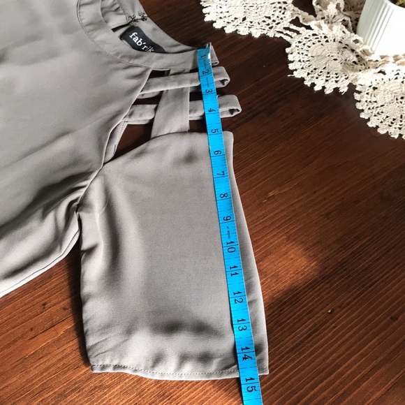 Blouse by Fab’rik - Picture 11 of 16